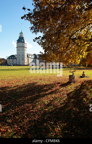 Palazzo e Giardini, Karlsruhe, Baden-Württemberg, Germania, Europa Foto Stock