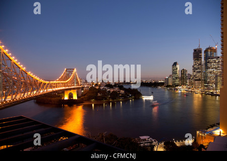 Story Bridge, Kangaroo Point, Fiume Brisbane e il centro città di notte, Brisbane, Queensland, Australia Pacific Foto Stock