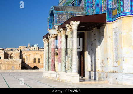 Colonne anteriori della Cupola della roccia, un islamico Luogo Santo a Gerusalemme, Israele. Foto Stock