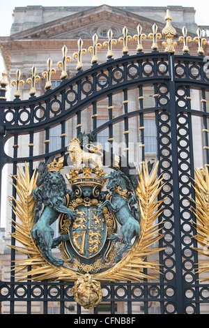 Cancelli principali, Buckingham Palace, London, England, Regno Unito, Europa Foto Stock