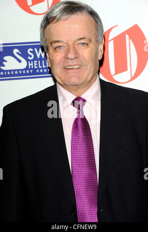 Tony Blackburn "Oldie of the Year Awards 2011" al Simpson nel filamento di Londra - Inghilterra - 10.02.11 Foto Stock