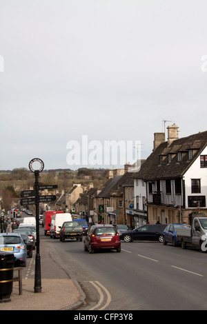 Burford High Street Oxfordshire Inghilterra regno unito Foto Stock