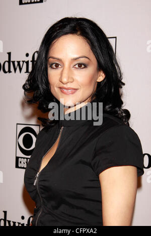 Archie Panjabi un tappeto rosso festa per celebrare la prima stagione di debutto di DVD e la seconda stagione di premiere della CBS TV show 'La buona moglie" tenutasi presso Gotham City Hall. La città di New York, Stati Uniti d'America - 20.09.10 Foto Stock