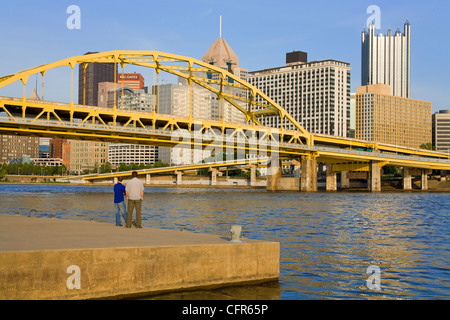 Fort Duquesne ponte sopra il fiume Allegheny, Pittsburgh, Pennsylvania, Stati Uniti d'America, America del Nord Foto Stock