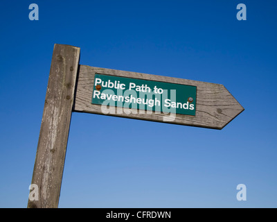 Sentiero pubblico segno di sabbie Ravensheugh in East Lothian, Scozia. Foto Stock