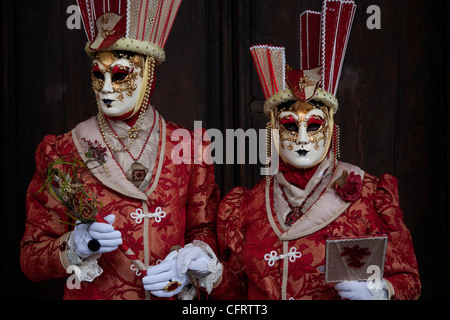 Giovane vestito in costume di carnevale per il Carnevale di Venezia 2012, Piazza San Marco Venezia Italia Foto Stock