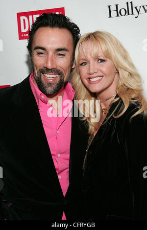 Mar 30, 2006; Los Angeles, CA, Stati Uniti d'America; attore Francesco Quinn e valutazione durante gli arrivi ai giovani Hollywood Awards per il conto alla rovescia parte ha presentato a gasolio e Hollywood rivista Life tenutosi a Liberace's Penthouse a Los Angeles, CA. Credito: foto di Jerome Ware/ZUMA premere. (©) Copyright 2006 by Foto Stock