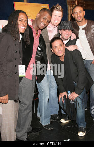 Dic 07, 2006; Los Angeles, California, Stati Uniti d'America; cantanti a mosaico del 2006 Grammy Award Candidature presso il Music Box @ Fonda, Hollywood. Credito: Foto di Paul Fenton/ZUMA premere. (©) Copyright 2006 by Paolo Fenton Foto Stock