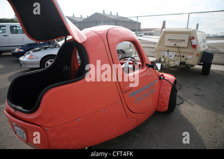 Dic 09, 2006; Santa Monica, CA, Stati Uniti d'America; un auto elettrica sul display alla macchina alternativa e trasporto Expo. Credito: Foto di Marianna giorno Massey/ZUMA premere. (©) Copyright 2006 by Marianna giorno Massey Foto Stock