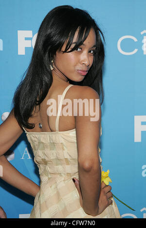 Feb 10, 2007; Beverly Hills, CA, Stati Uniti d'America; DAVETTA SHERWOOD durante gli arrivi presso la trentottesima NAACP Image Awards Nominee pranzo presso il Beverly Hills Hotel di Beverly Hills, CA. Credito: foto di Jerome Ware/ZUMA premere. (©) Copyright 2007 da Girolamo Ware Foto Stock