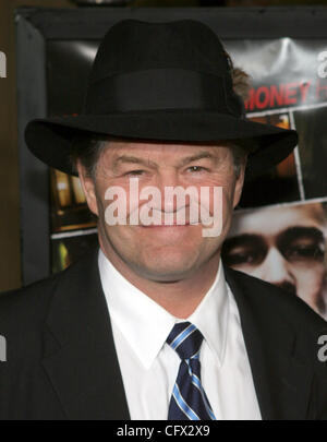 Mar 20, 2007 - Hollywood, CA, Stati Uniti d'America - attore Mickey DOLENZ arriva a Los Angeles premiere del film "la vedetta" a Hollywood. (Credito immagine: Foto Stock