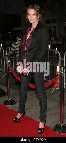 Mar 29, 2007; Los Angeles, California, Stati Uniti d'America; attrice Charlize Theron a 'La mietitura' Los Angeles Premiere detenute al Mann Village Theatre, Westwood. Credito: Foto di Paul Fenton/ZUMA premere. (©) Copyright 2007 by Paolo Fenton Foto Stock