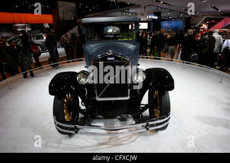 Il 2007 NYIAS è tornato per il Jacob Javits Convention Center a partire dal 6 Aprile - 15th, 2007 e ci sono alcune delle novità più automobili e camion mai visto il tutto sotto un unico tetto. Il che significa più anteprime non ufficiali, più nuovo di zecca '07 e '08 i modelli di produzione e di più veicoli concept che mai. Foto Stock