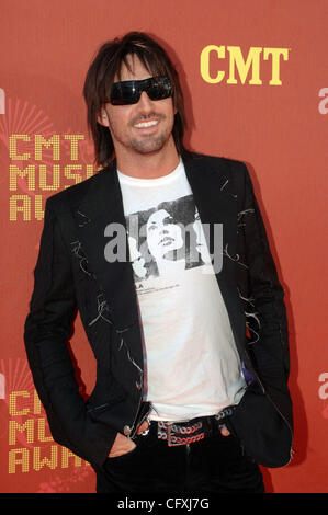 Apr 16, 2007 - Nashville, TN, Stati Uniti d'America - musicista JAKE OWEN arriva a 2007 CMT Music Awards che si è tenuto a Nashville cordolo Centro a Belmont University si trova a Nashville. (Credito Immagine: © Jason Moore/ZUMA Press) Foto Stock