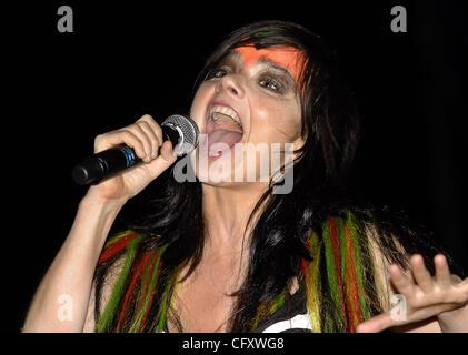 Aprile 27, 2007; Indio, CA, Stati Uniti d'America; musicista BJORK eseguire durante il Coachella Valley Music e Arts Festival 2007. Credito: Foto da Vaughn Youtz/ZUMA premere. (©) Copyright 2007 da Vaughn Youtz. Foto Stock