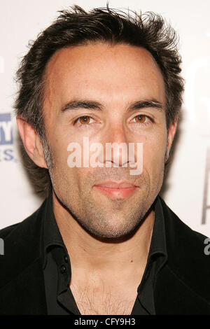 Mar 24, 2007 - Beverly Hills, CA, Stati Uniti d'America - Attore FRANCESCO QUINN durante gli arrivi per il XXI Genesi Awards presentata dall'ufficio di Hollywood della Humane Society degli Stati Uniti, tenutosi presso il Beverly Hilton Hotel di Beverly Hills, CA. (Credito Immagine: ¬© Jerome Ware/ZUMA Press) Foto Stock