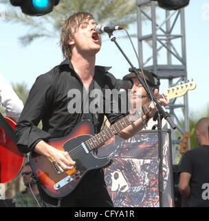 Apr. 29, 2007 - Indio, California, Stati Uniti d'America - Musicisti Mando Diao si esibisce dal vivo come parte del 2007 Coachella Music e Arts Festival che ha avuto luogo presso l'impero Polo campo. Copyright 2007 Jason Moore. Credito: Jason Moore Foto Stock