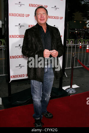 21 maggio 2007 - Westwood, California, Stati Uniti d'America - Attore Garry Shandling presso il "battuto su" Premiere Mondiale tenutasi al Mann Village Theatre. (Credito Immagine: © Lisa O'Connor/ZUMA Press) Foto Stock