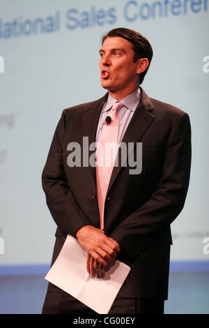 Tim Armstrong Presidente della raccolta pubblicitaria su Google parlando all'inizio di Google annuale di vendite nazionali Conference di San Francisco il 6 giugno 2007 Foto Stock