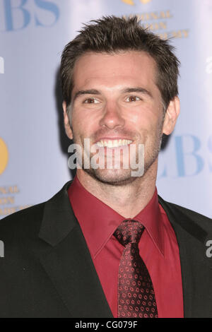 Jun 15, 2007; Hollywood, California, Stati Uniti d'America; attore AUSTIN PECK al 34mo giorno Emmy Awards tenutosi presso il Teatro Kodak, Hollywood. Credito: Foto di Paul Fenton/ZUMA premere. (©) Copyright 2007 by Paolo Fenton Foto Stock