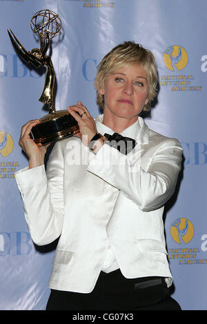 Jun 15, 2007 - Hollywood, CA, Stati Uniti d'America - ELLEN DEGENERES in sala stampa per la trentaquattresima diurno annuale Emmy Awards tenutosi presso il Kodak Theatre di Hollywood. (Credito Immagine: © Jerome Ware/ZUMA Press) Foto Stock