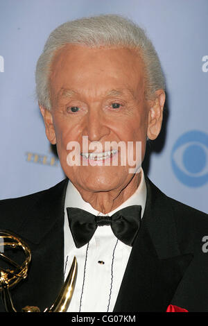 Jun 15, 2007 - Hollywood, CA, Stati Uniti d'America - BOB BARKER in sala stampa per la trentaquattresima diurno annuale Emmy Awards tenutosi presso il Kodak Theatre di Hollywood. (Credito Immagine: © Jerome Ware/ZUMA Press) Foto Stock