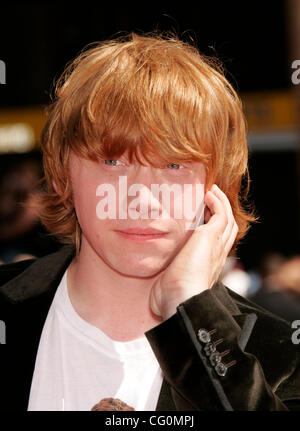 Lug 8,2007; Hollywood, California, Stati Uniti d'America; attore Rupert Grint al "Harry Potter e l'Ordine della Fenice' LA Premiere detenute al Mann Chinese Theater. Credito: Foto di Lisa O'Connor/ZUMA premere. (©) Copyright 2007 da Lisa O'Connor Foto Stock