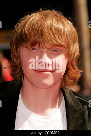 Lug 8,2007; Hollywood, California, Stati Uniti d'America; attore Rupert Grint al "Harry Potter e l'Ordine della Fenice' LA Premiere detenute al Mann Chinese Theater. Credito: Foto di Lisa O'Connor/ZUMA premere. (©) Copyright 2007 da Lisa O'Connor Foto Stock