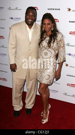 © 2007 Jerome Ware/Zuma premere RODNEY PEETE e moglie HOLLY ROBINSON PEETE-durante gli arrivi al DesignCare 2007 tenutasi presso una residenza privata in Malibu, CA. Sabato, 21 luglio 2007 Malibu, CA Foto Stock