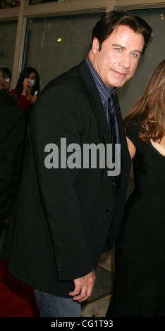 Aug 28, 2007 - New York, NY, STATI UNITI D'AMERICA - attore John Travolta presso gli arrivi per il New York premiere di 'Death frase" tenutasi presso il Tribeca cinema. (Credito Immagine: © Nancy Kaszerman/ZUMA Press) Foto Stock