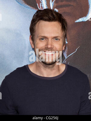 Luglio 24, 2011 - San Diego, California, Stati Uniti - JOEL MCHALE arriva al 'Cowboy e alieni' Premiere Mondiale tappeto rosso durante il Comic Con International 2011. (Credito Immagine: &#169; contrassegnare Samala/ZUMAPRESS.com) Foto Stock