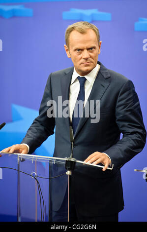 Sett. 12, 2011 - Bruxelles, BXL, Belgio - Il Primo ministro polacco Donald Tusk dà una conferenza stampa dopo un incontro presso l'UE la sede del consiglio a Bruxelles, in Belgio il 2011-09-12 da Wiktor Dabkowski (credito Immagine: © Wiktor Dabkowski/ZUMAPRESS.com) Foto Stock