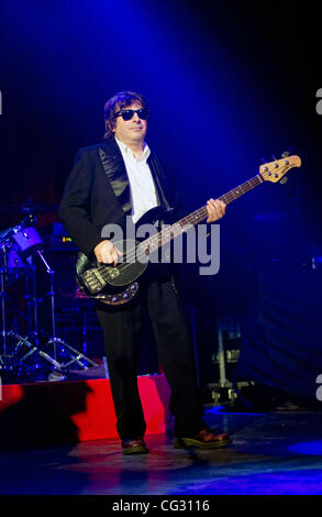 Squeeze performing live at The O2 Shepherds Bush Empire di Londra - Inghilterra - 12.12.10 obbligatorio di credito: WENN.com Foto Stock