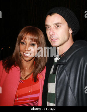 Holly Robinson Peete, Gavin Rossdale nuovo 'elefanti di Asia' habitat scoprimento al L.A. Zoo di Los Angeles, California - 15.12.10 Foto Stock