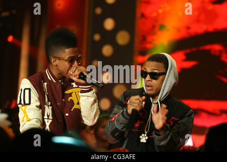 Bow Wow e Lil Twist scommessa del '106 e Park' New Years Eve show New York City, Stati Uniti d'America - 31.12.10 Foto Stock