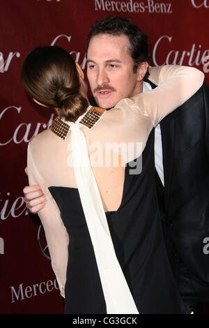 Natalie Portman e direttore di Darren Aronofsky 2011 Palm Springs International Film Festival Awards Gala presentato da Cartier presso il Palm Springs Convention Center Palm Springs, California - 08.01.11 Foto Stock