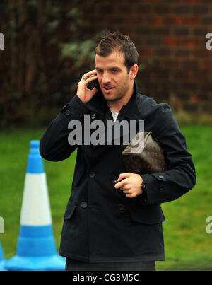 Rafael van der Vaart calciatori che arrivano alla stazione di Tottenham Hotspur di allenamento Essex, Inghilterra - 12.01.11 Foto Stock