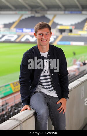 Nella foto: Il Calciatore Ben Davies. Giovedì 23 Agosto 2012 Re: Barclay's Premier League lato Swansea City FC conferenza stampa al Liberty Stadium, South Wales, Regno Unito. Foto Stock