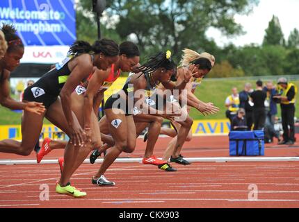 26 ago 2012. 26.08.2012 Birmingham, Inghilterra. Womens 100m Semi Finale Shelly Ann Fraser Pryce in azione durante il Diamond League Meeting di Atletica da Alexander Stadium. Foto Stock