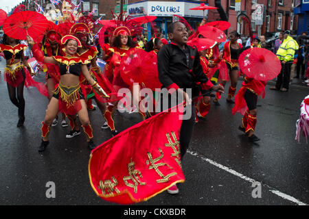 Leeds, Regno Unito. 27 Agosto, 2012. Carribean festival big parade di Leeds, 27 lunedì 2012 Foto Stock