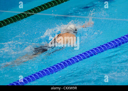 30.08.2012 Stratford, Inghilterra. Donne 50m Freestyle - S5. in azione durante il giorno 1 del London 2012 Giochi Paralimpici a Aquatics Centre. Foto Stock