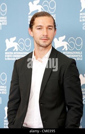 Venezia, Italia. Il 6 settembre 2012. SHIA LaBEOUF.La società si mantengono (credito Immagine: Â© Roger Harvey/Globe foto/ZUMAPRESS.com) Foto Stock