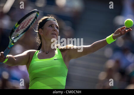 New York, Stati Uniti d'America. Il 7 settembre 2012. Victoria Azarenka (BLR) competere nel femminile semifinali al 2012 US Open Tennis Tournament Flushing, New York. Stati Uniti d'America. Foto Stock