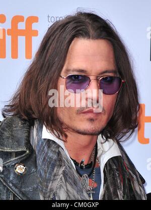 Toronto, Cananda. 8 settembre 2012. Johnny Depp presso gli arrivi ad ovest di Memphis Premiere al Toronto International Film Festival, Ryerson Theater, Toronto, il 8 settembre 2012. Foto di: Gregorio Binuya/Everett raccolta/Alamy Live News Foto Stock