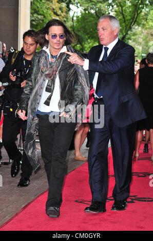 Toronto, Cananda. 8 settembre 2012. Johnny Depp presso gli arrivi ad ovest di Memphis Premiere al Toronto International Film Festival, Ryerson Theater, Toronto, il 8 settembre 2012. Foto di: Gregorio Binuya/Everett raccolta/Alamy Live News Foto Stock