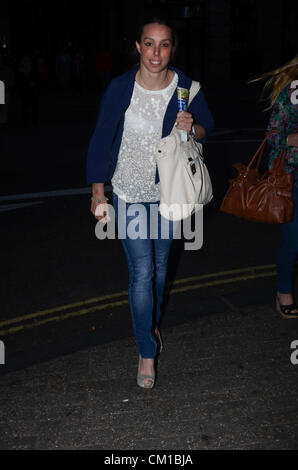 Londra, Regno Unito. 12 settembre 2012, ginnasta olimpionica Beth Tweddle assiste il gala performance di Mamma Mia al Novello Theatre. Londra, Regno Unito. Credito: Duncan Penfold / Alamy Live News Foto Stock