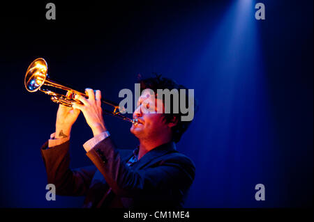 London, Regno Unito - 14 settembre: Beirut eseguire live al HMV Hammersmith Apollo. Foto Stock