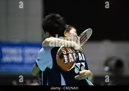 (L a R) Shintaro Ikeda (JPN), Reiko Shiota (JPN), Settembre 21, 2012 - Badminton : Overgrip Yonex Open Giappone 2012 Doppio misto al 1° Yoyogi palestra, Tokyo, Giappone. (Foto di Giu Tsukida/AFLO SPORT) [0003] Foto Stock