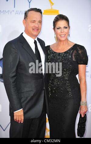 Tom Hanks Rita Wilson arrivi64th Primetime Emmy Awards - Gli arrivi Nokia Theater L.A LIVE Los Angeles CA 23 Settembre 2012 Foto Stock
