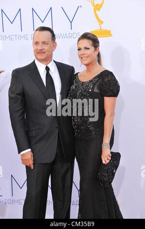 Rita Wilson Tom Hanks arrivi64th Primetime Emmy Awards - Gli arrivi Parte 2 Nokia Theater L.A LIVE Los Angeles CA 23 Settembre Foto Stock